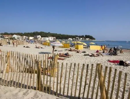 Apartment Le Cabanon H24,atypique,cosy,port,plage,wifi,netflix